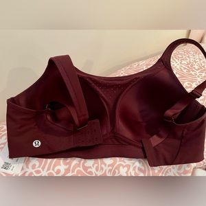 NWT Lululemon Run Times Bra 34 DD
